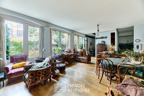 Detached artists’ house with garden