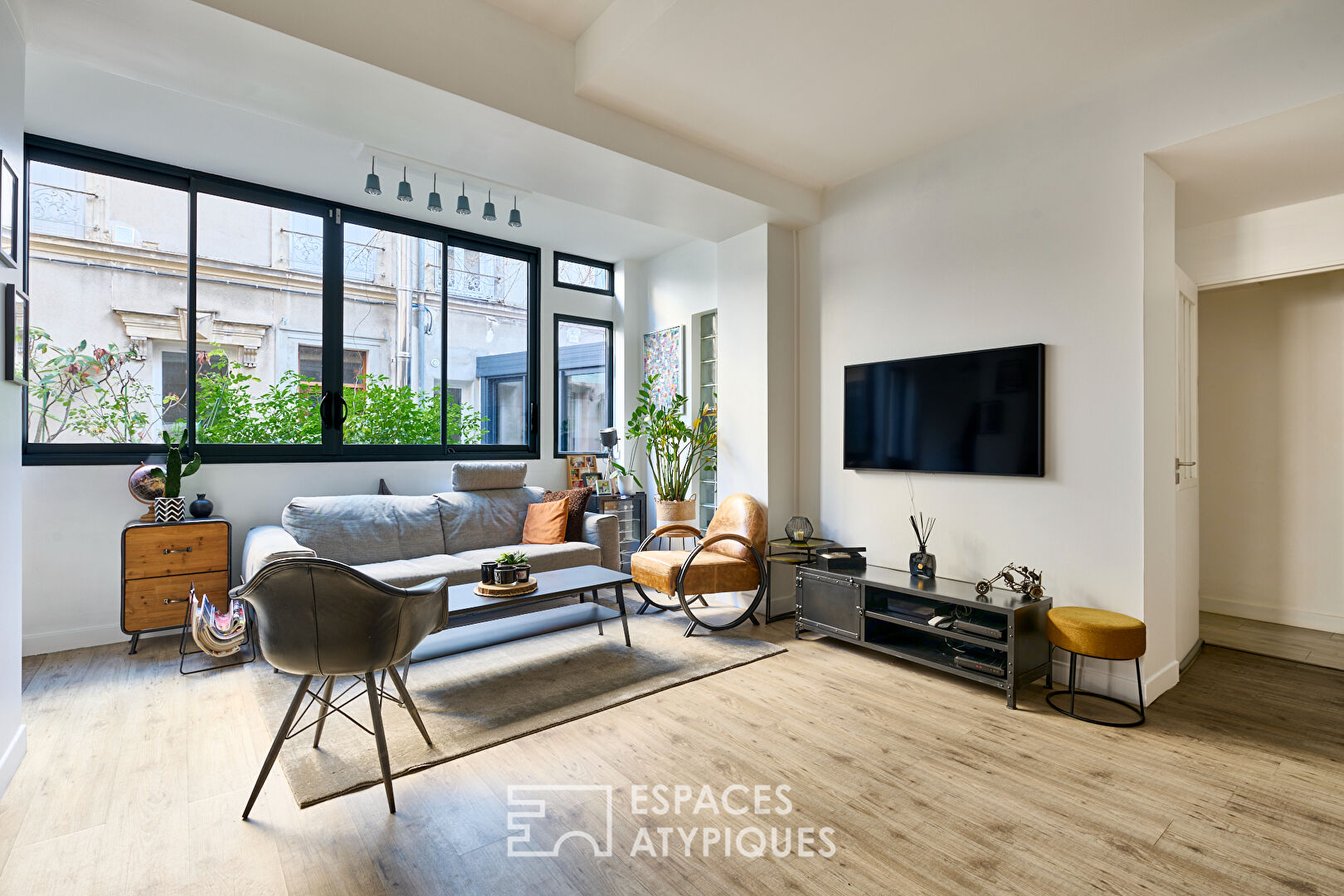 Quiet loft with terrace