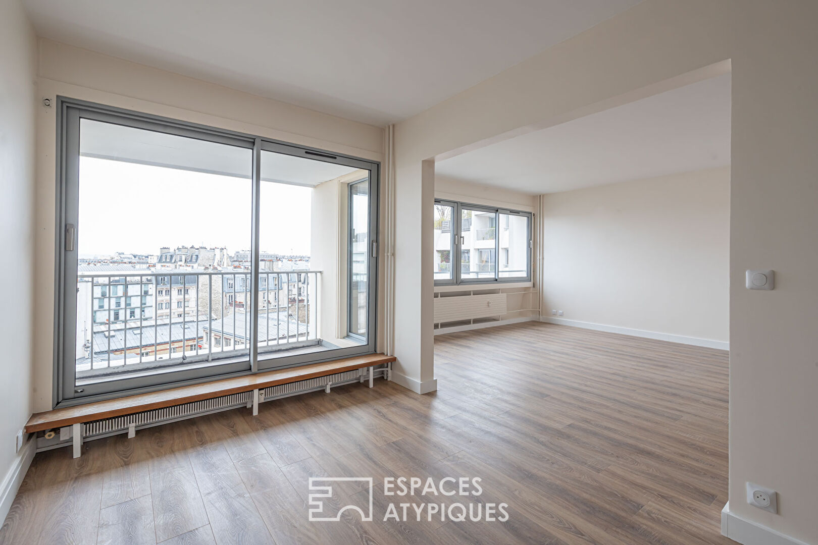 Duplex traversant en dernier étage avec vue