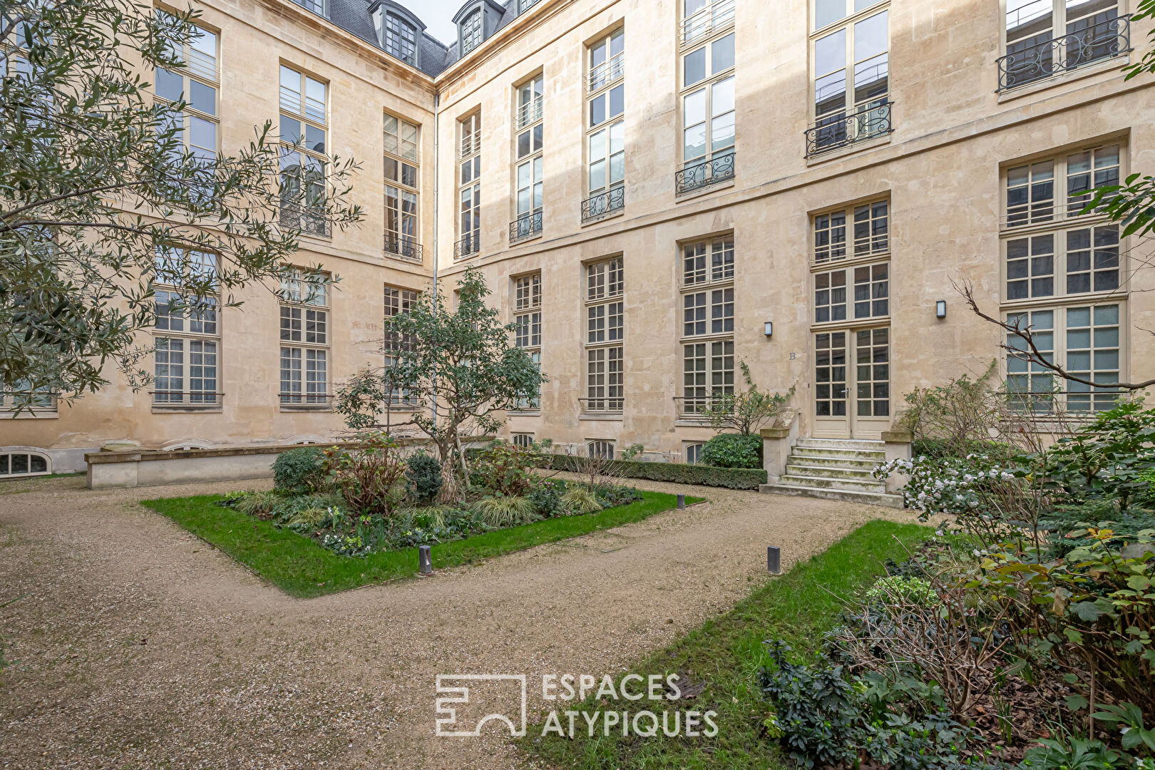 Appartement dans un Hôtel Particulier du Marais