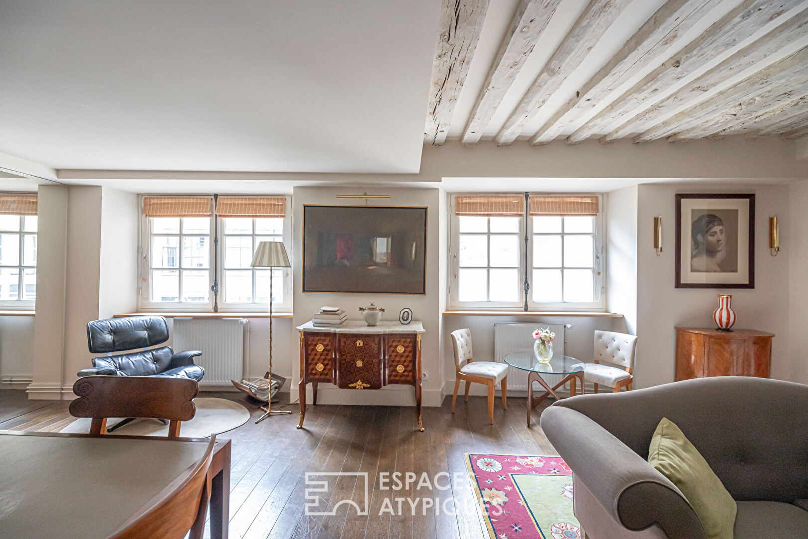 Apartment in a Private Mansion in the Marais