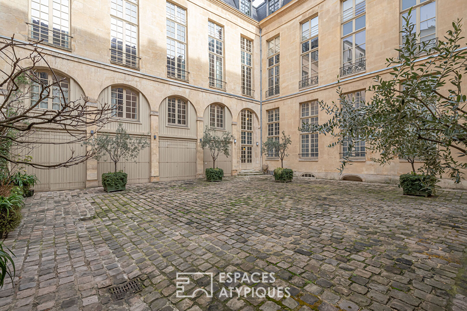 Appartement dans un Hôtel Particulier du Marais