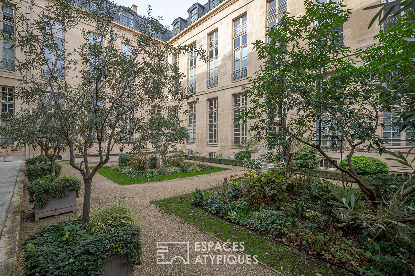 Appartement dans un Hôtel Particulier du Marais