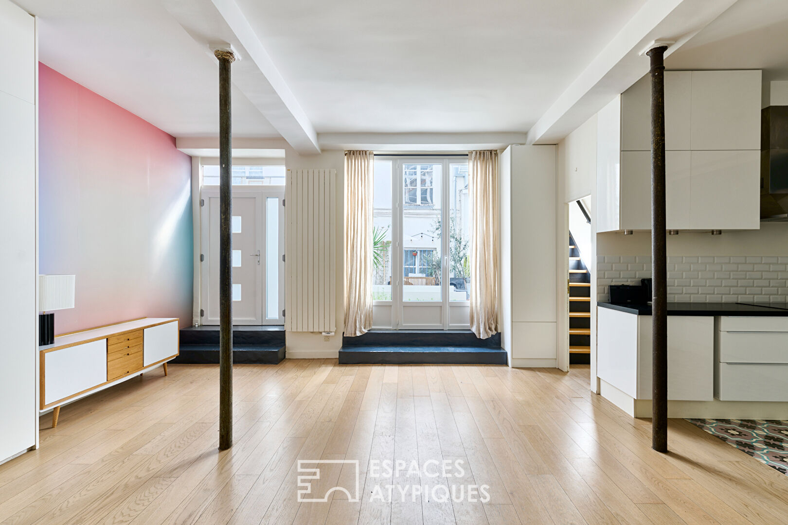 Duplex rénové avec terrasse partagée