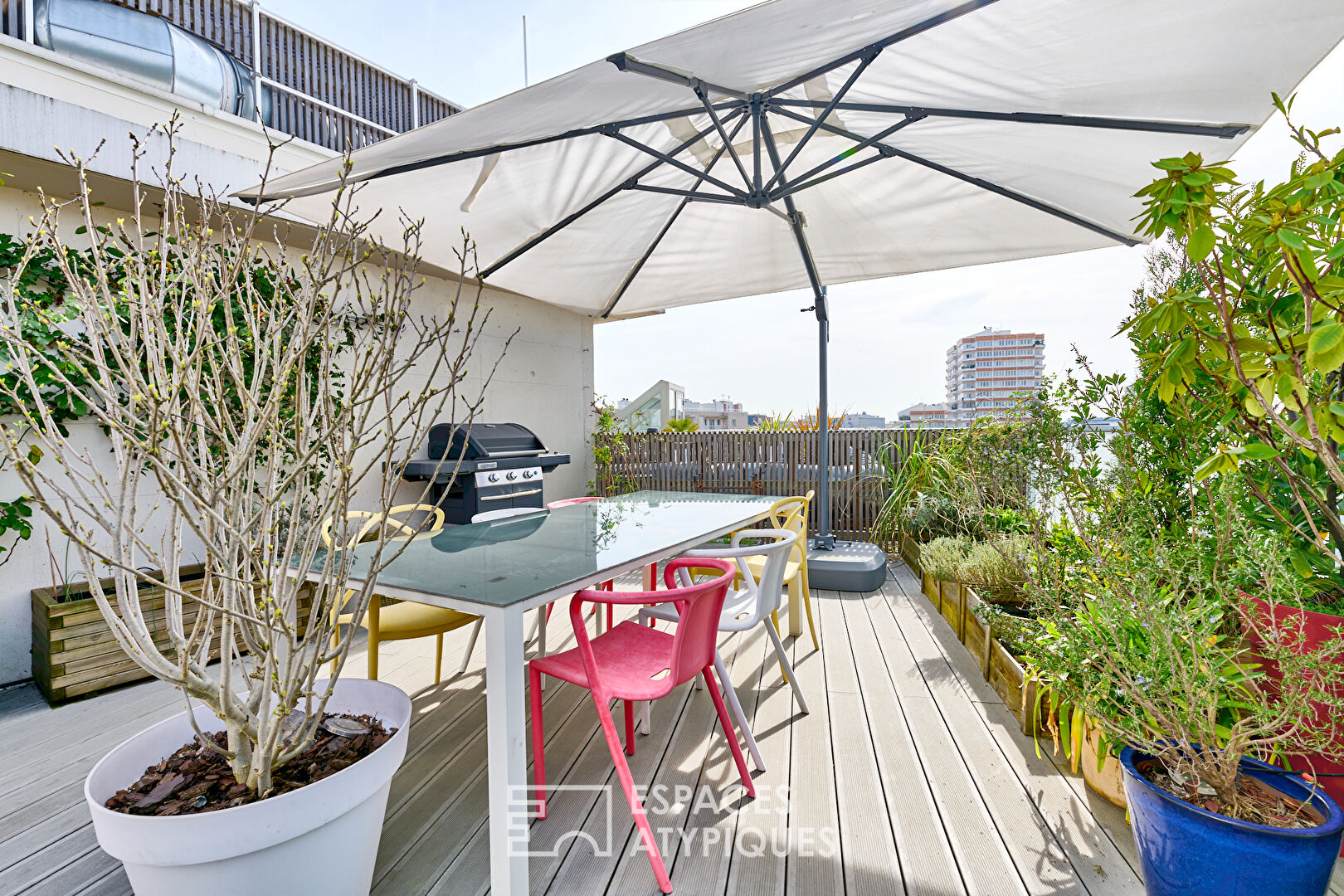 Top floor duplex with terraces