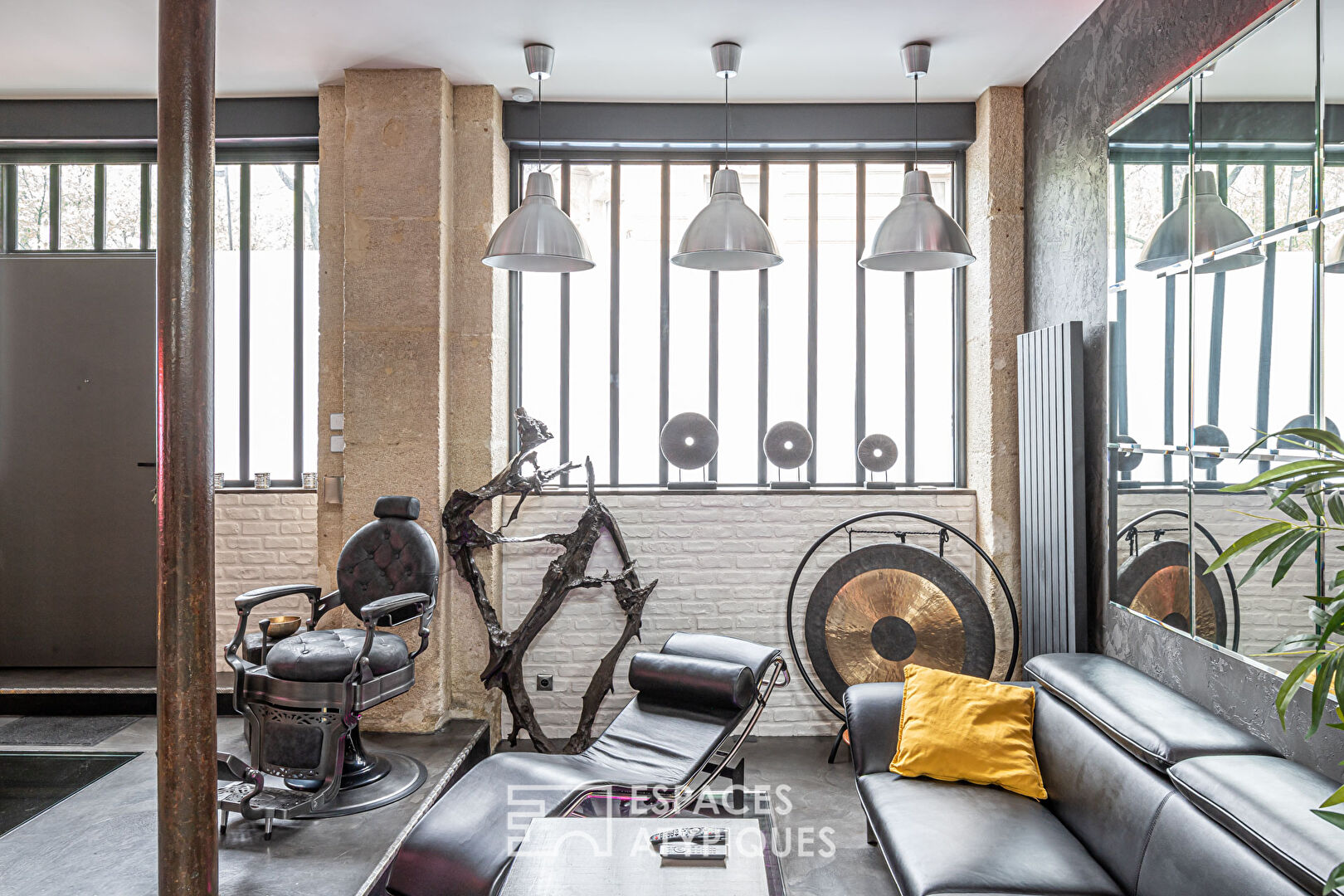 Loft industriel dans un local commercial