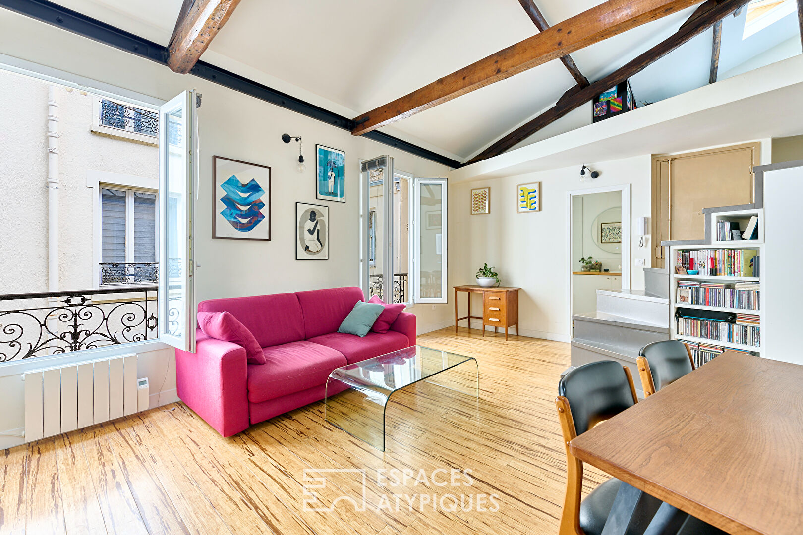 Character duplex on the top floor