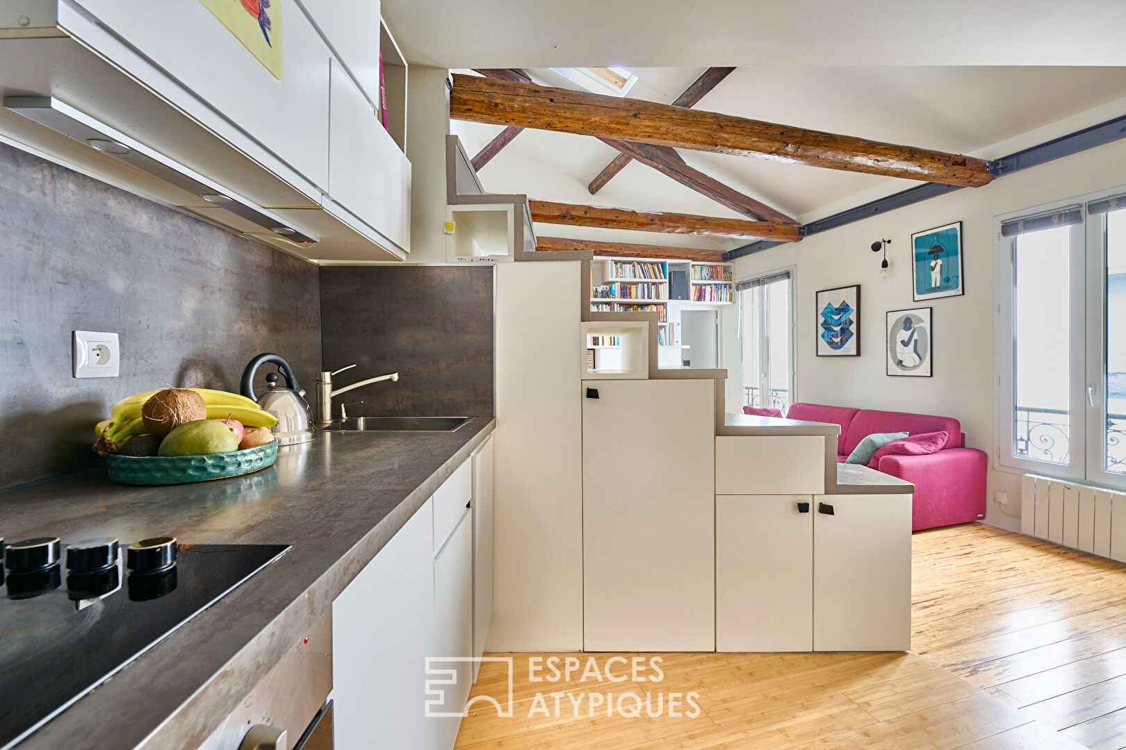 Character duplex on the top floor
