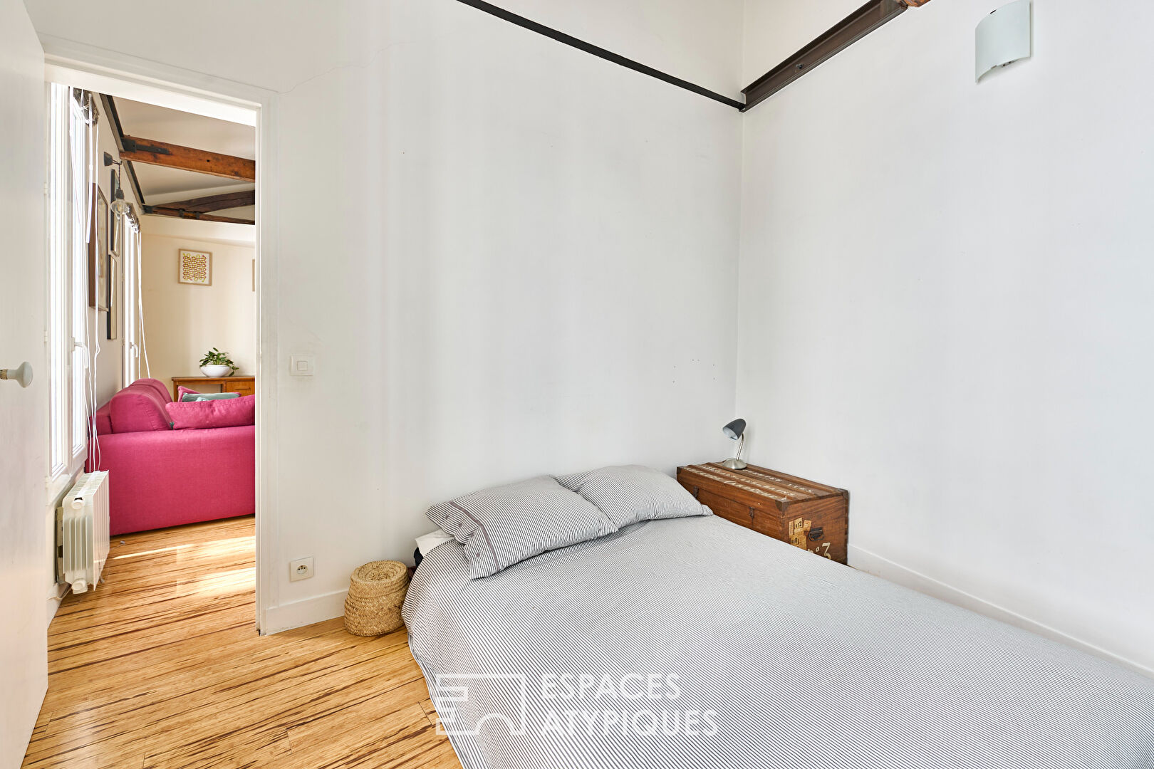 Character duplex on the top floor