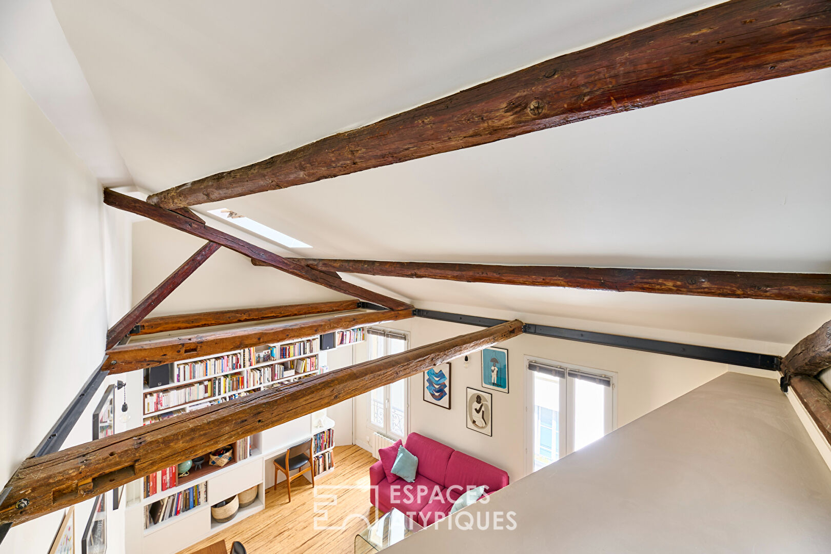 Character duplex on the top floor