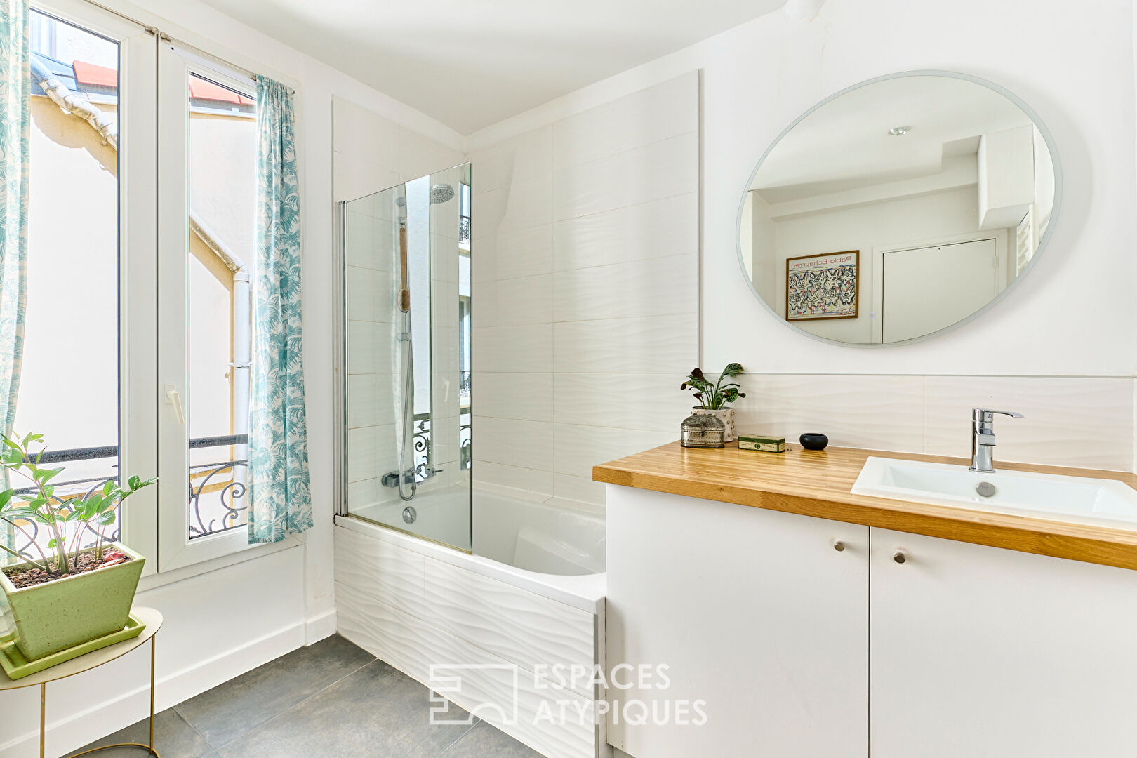 Character duplex on the top floor