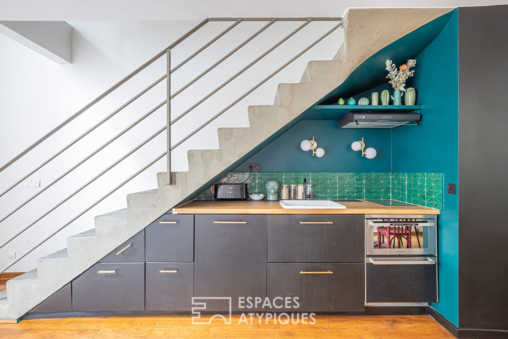 Duplex avec terrasse au rez-de-chaussée