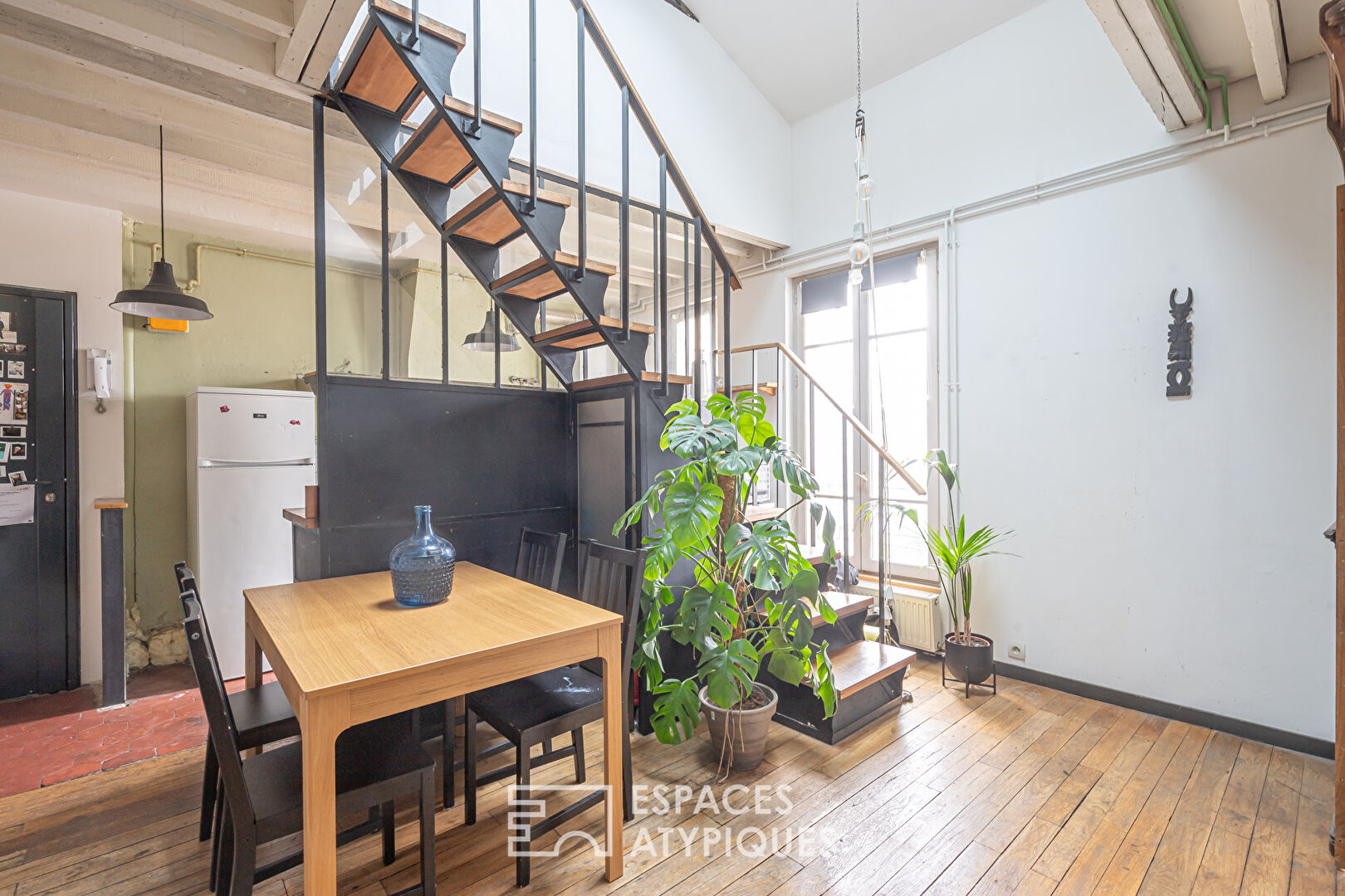 Top floor apartment near Canal de l’Ourcq