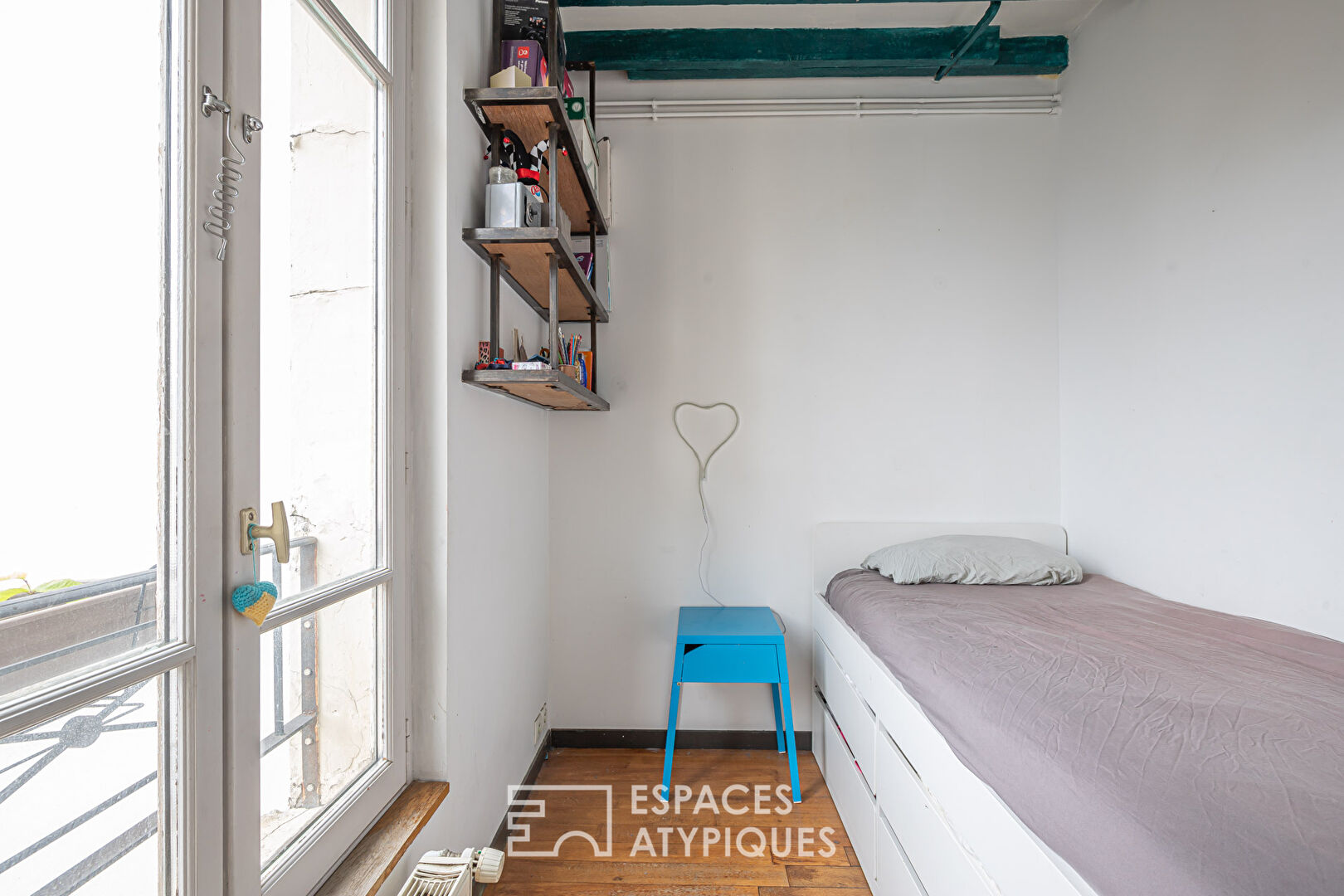Top floor apartment near Canal de l’Ourcq