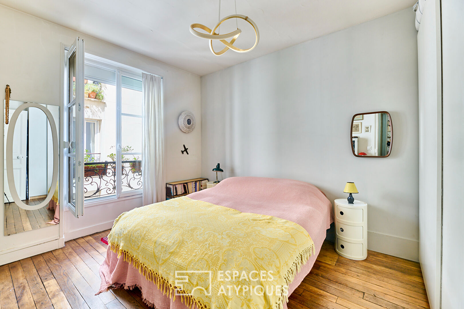 Vintage and bohemian style apartment