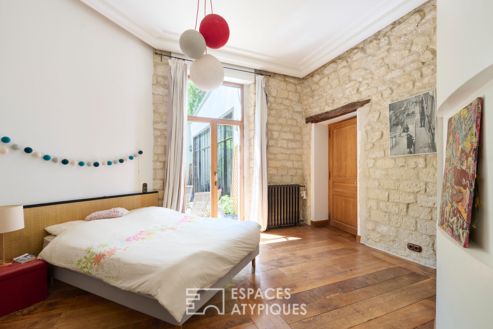 Apartment with terrace near Place des Vosges