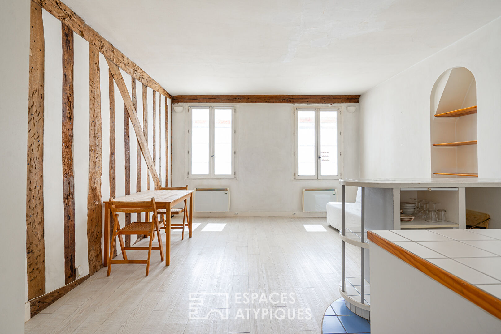 Appartement traversant proche Bastille
