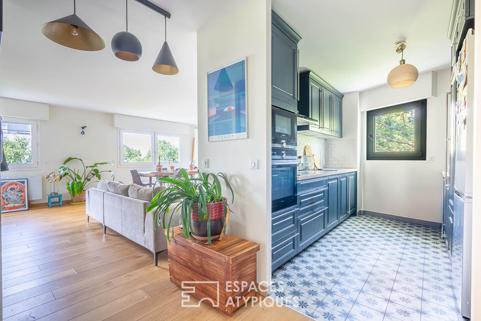 Apartment with balcony – Parc de Belleville