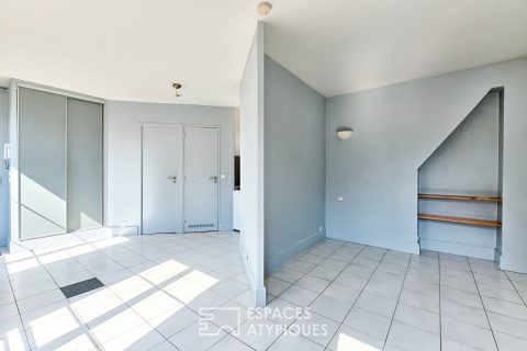 Studio ensoleillé au coeur du Marais historique