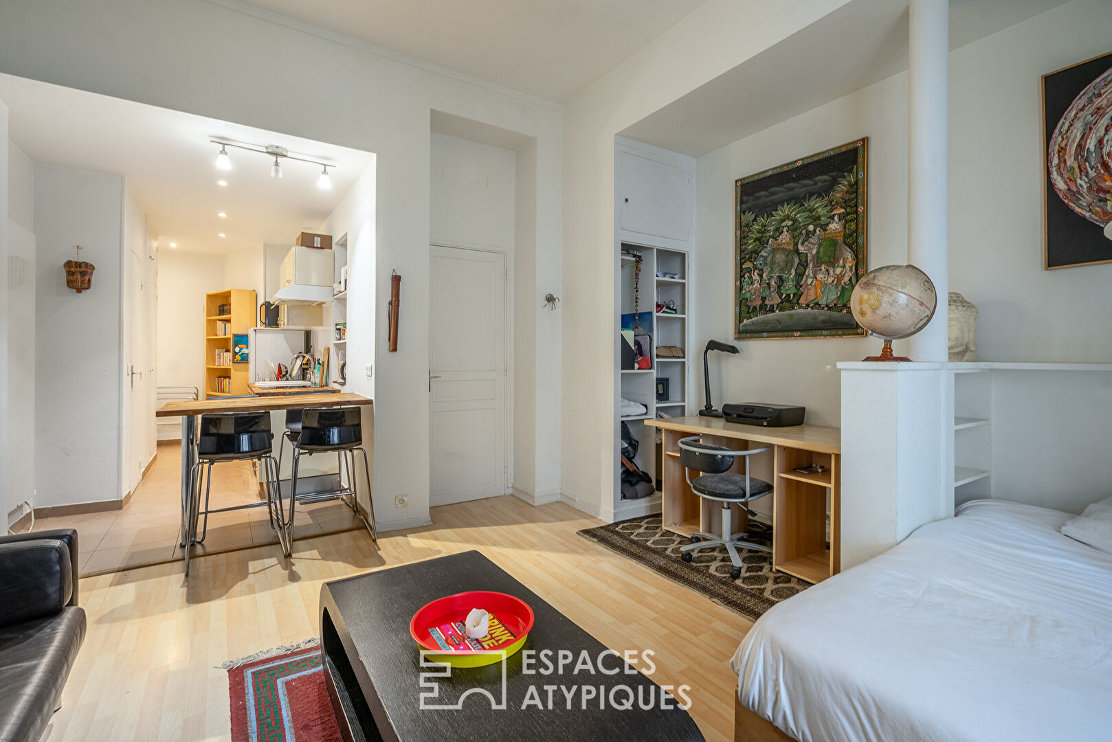 Studio with generous volumes in the Cité de la Roquette