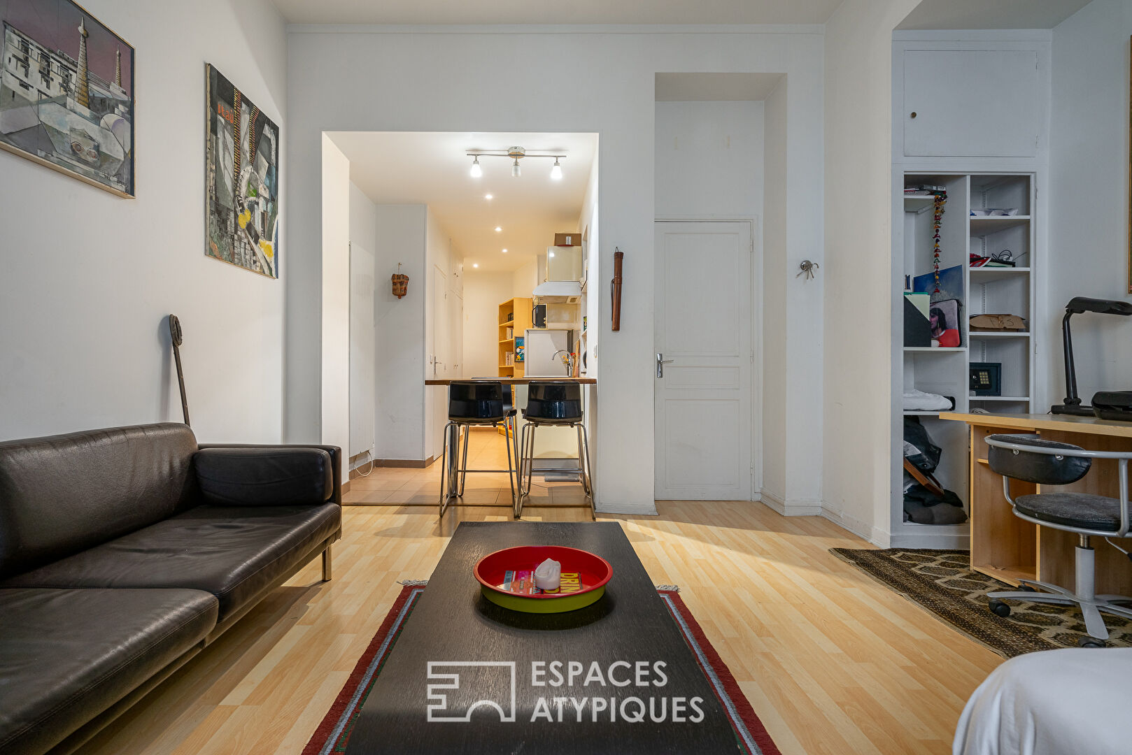 Studio with generous volumes in the Cité de la Roquette