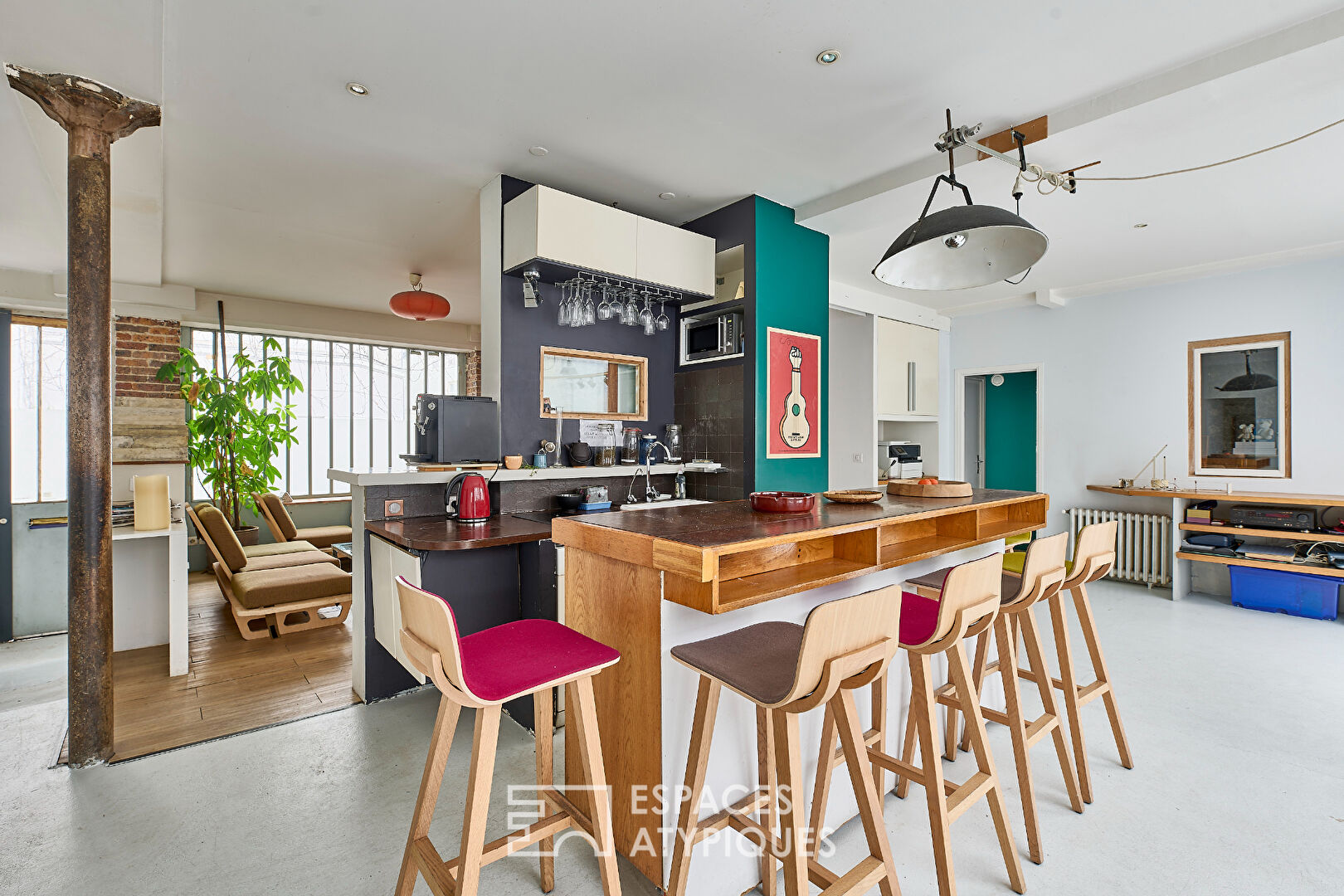 Loft Workshop with commerciality in Parmentier