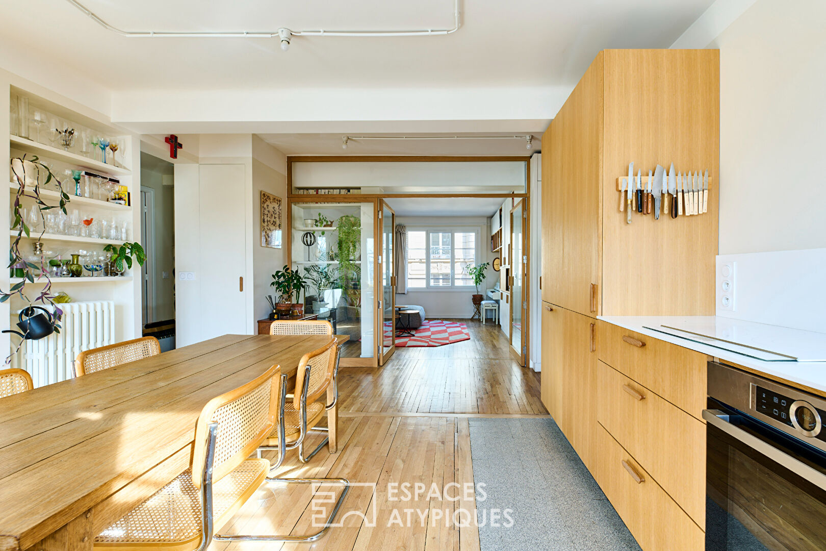 Appartement rénové au pied des Buttes Chaumont
