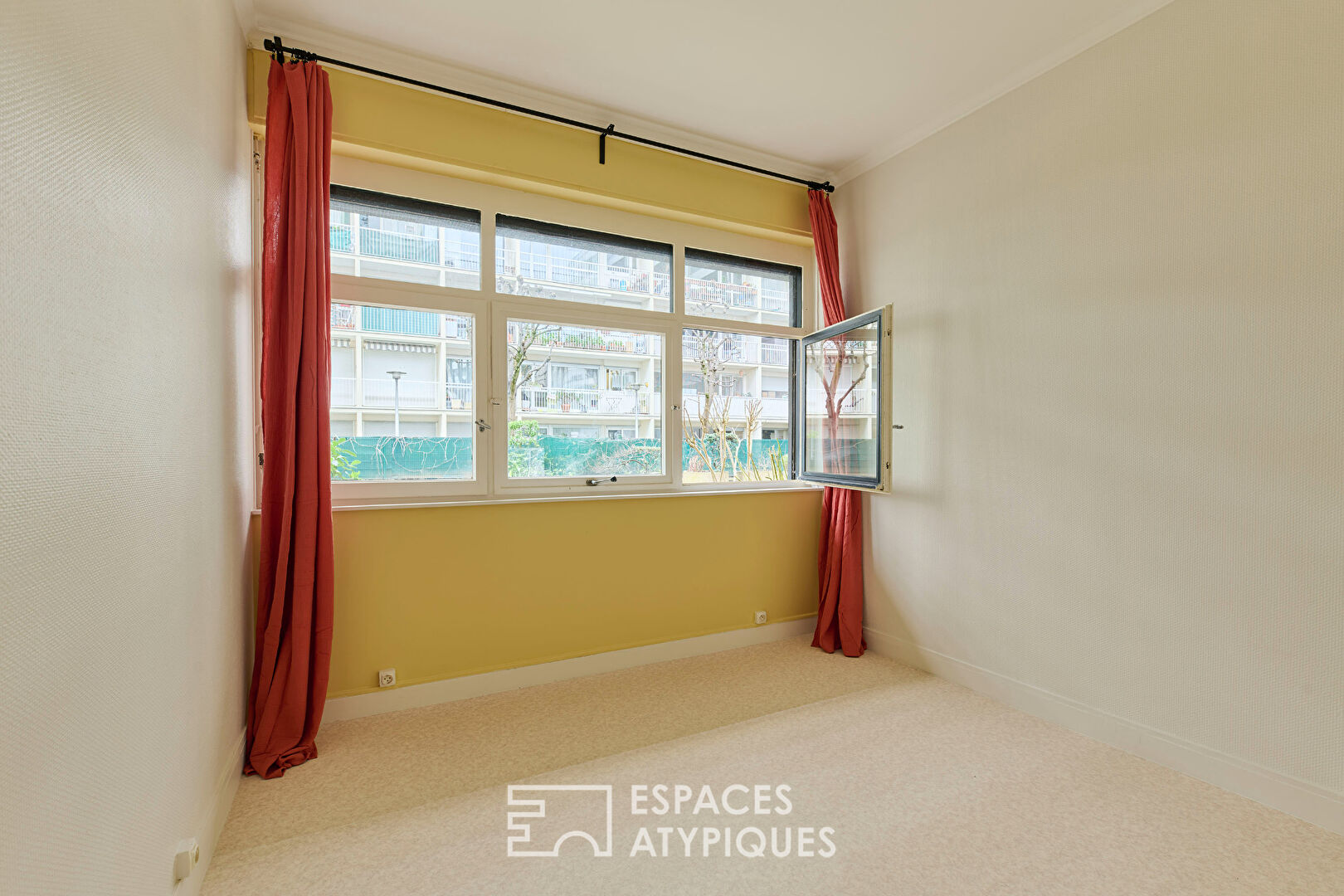 Renovated apartment on the ground floor