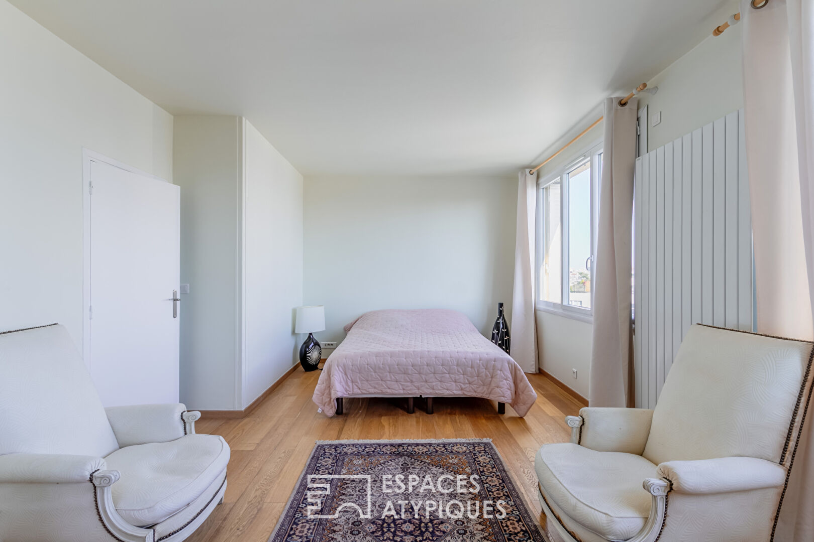 Top floor with terrace, rooftop, and panoramic view