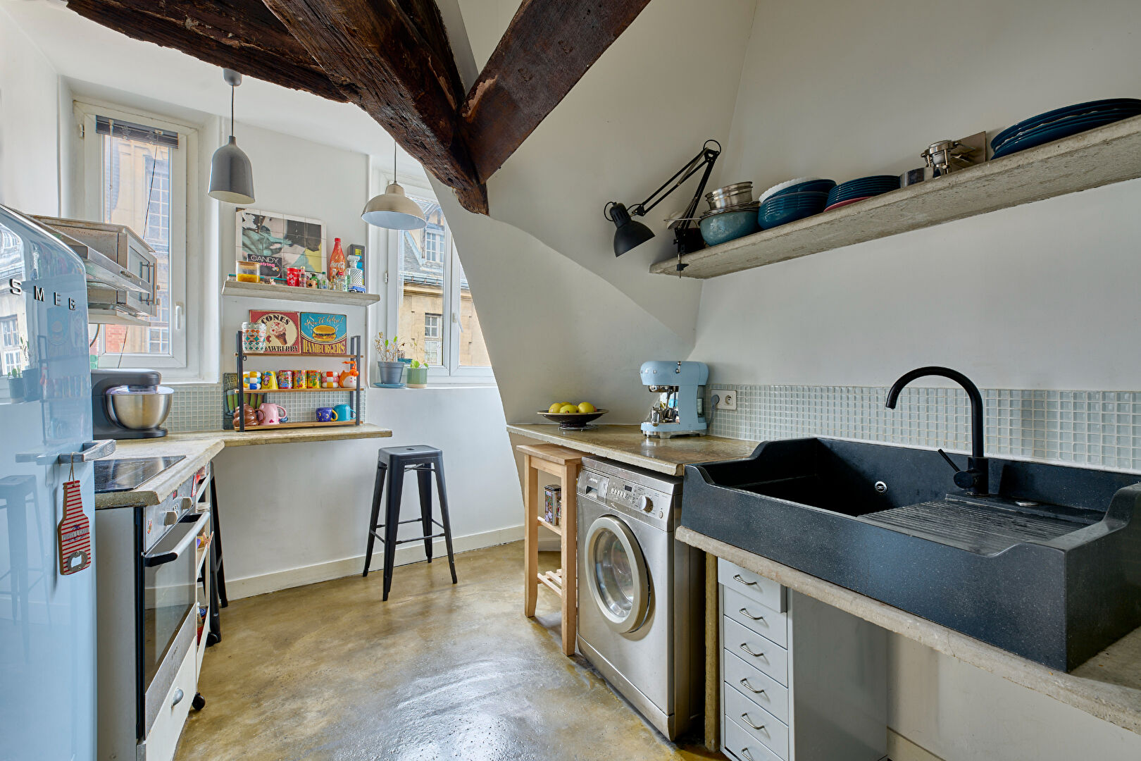 Top floor, a stone’s throw from the Canal St Martin